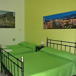 Alojamento de Acomodação e Pequeno-almoço Experience 4*