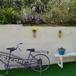 Experience Bed and breakfast 4*